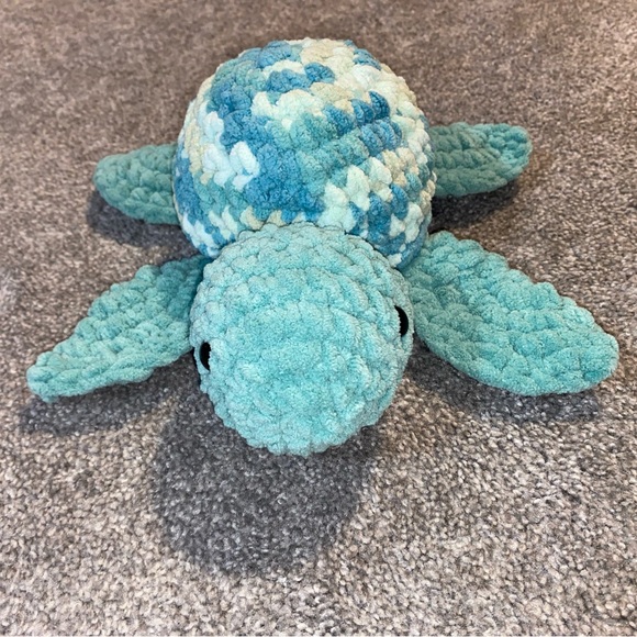 Crochet sea turtle💚 - Picture 2 of 3